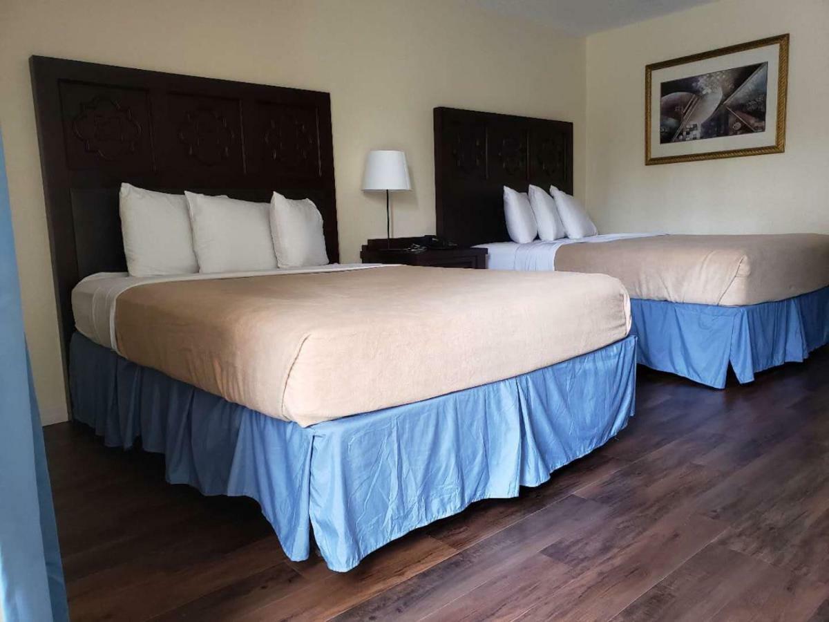 Garnet Inn & Suites Орландо Экстерьер фото