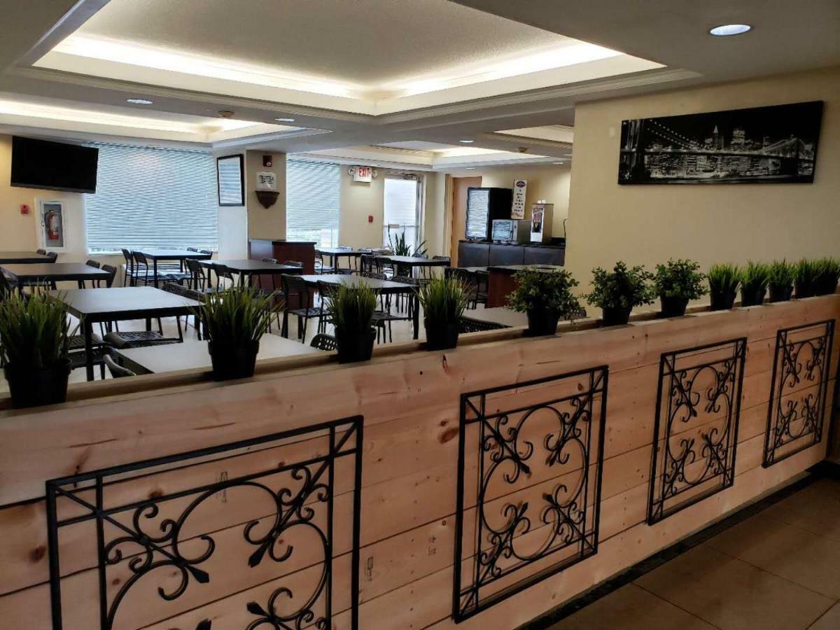 Garnet Inn & Suites Орландо Экстерьер фото